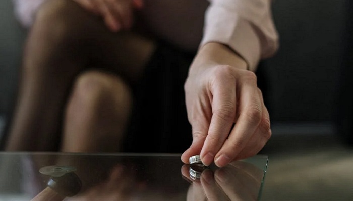 اثبات عسر و حرج چگونه است؟