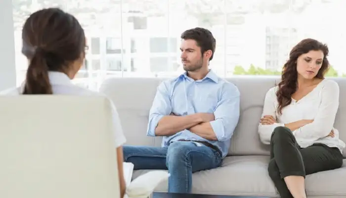 شرایط طلاق زن ناشزه چگونه است؟