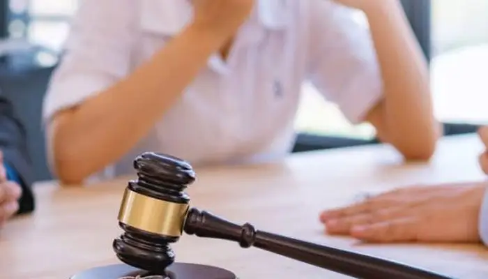 مزایای طلاق غیر توافقی با وکیل