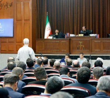 جلسه دفاه متهم ردیف اول پرونده چای دبش در دادگاه