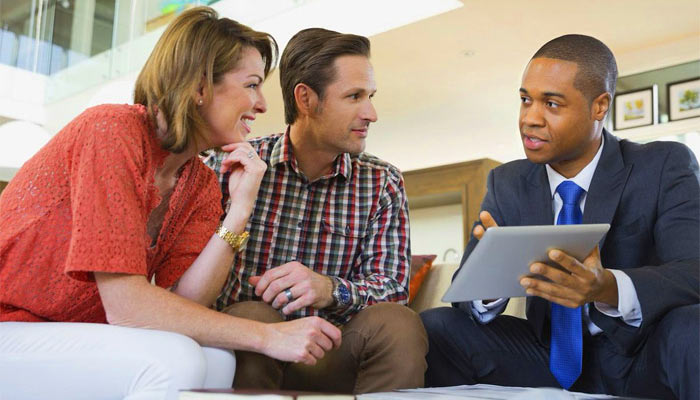 اجاره ملک به چند نفر و یک زن و شوهر توسط یک کلاه بردار