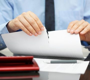 فسخ قرارداد ملکی به دلیل تخلف فروشنده